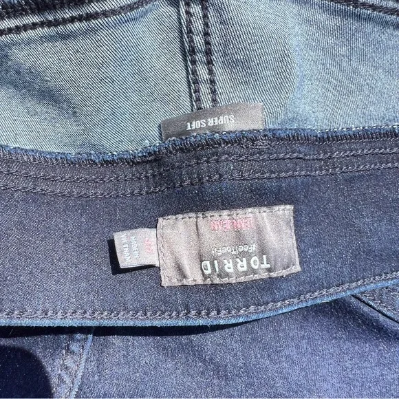 Torrid #FeelTheFit Lean Jean Size 3S Dark Wash Pull-On Jeans - Picture 6 of 12